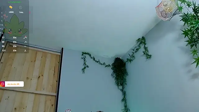 Snapshot of VickyJackson_ chatting on 01.31.25 VickyJackson online show from 01.31.25