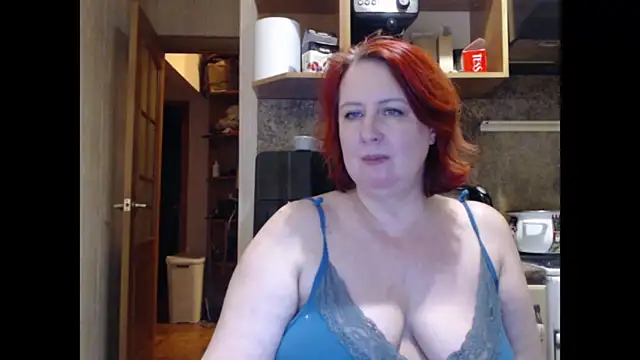 NikolRedMilf online show from 02.25.26