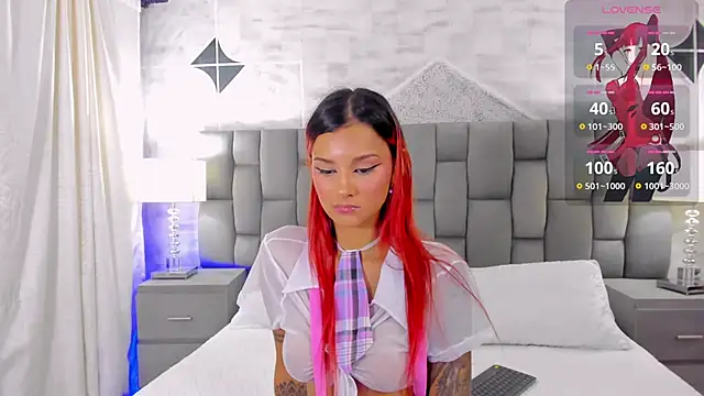 Snapshot of CinthiaCollins chatting on 12.20.24 CinthiaCollins online show from 12.20.24