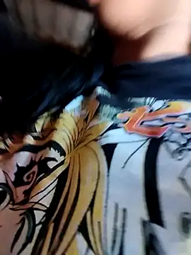 Yelly online show from 04.28.26