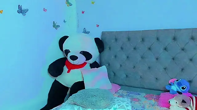 mabellfox online show from 02.25.25