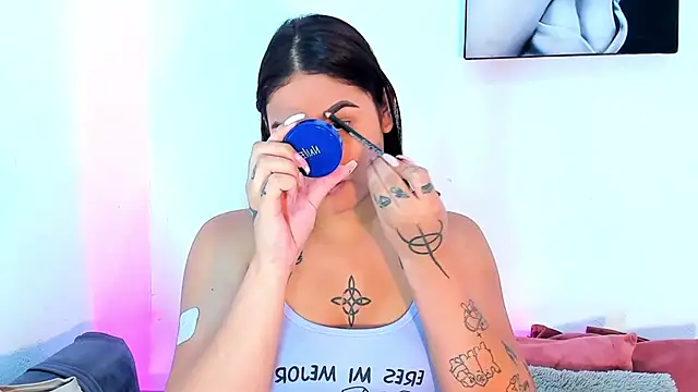 mabellfox online show from 10.27.25