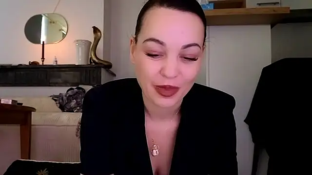 Lilie romeo online show from 12.05.24