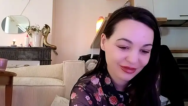 Lilie romeo online show from 02.15.25