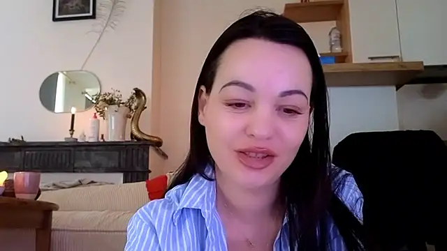 Lilie romeo online show from 02.27.25