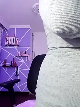 MiiaaJoness online show from 02.05.25