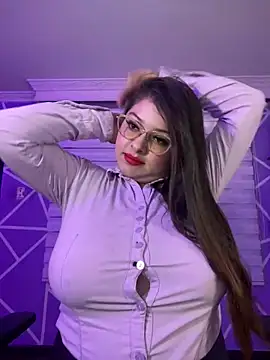 MiiaaJoness online show from 02.19.25