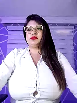 MiiaaJoness online show from 03.21.25