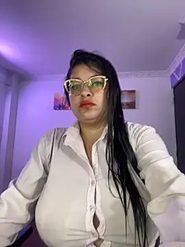 MiiaaJoness online show from 12.02.25