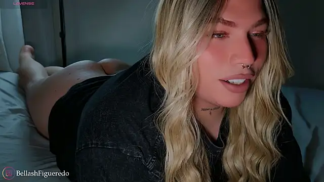 IsabellaFigueredo   online show from 11.16.25