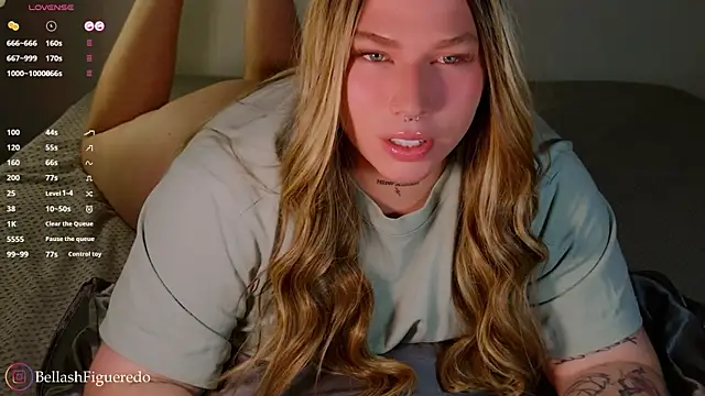 IsabellaFigueredo   online show from 12.17.25