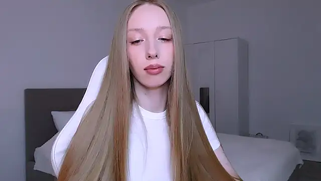 Luna insniity online show from 03.22.26