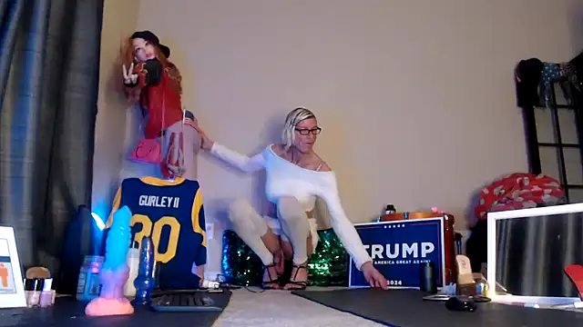 Taylorsexbot online show from 12.23.24