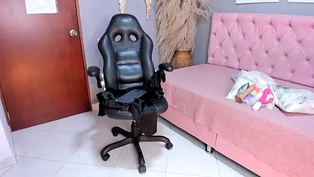 Anahi falcon online show from 03.03.26