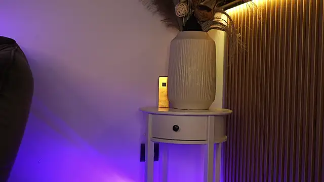 KimyBroox online show from 09.18.25