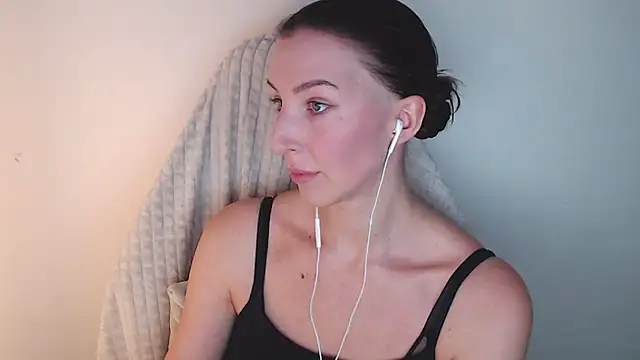 -Allure- online show from 02.01.26