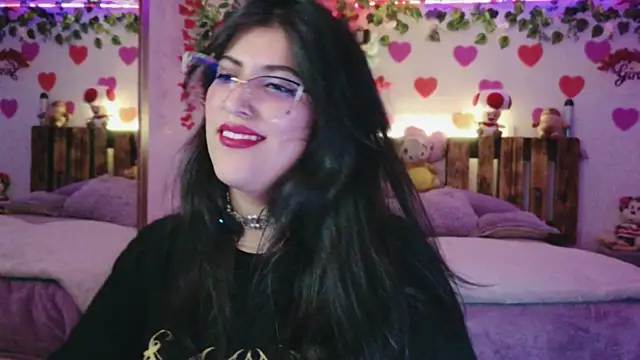 Snapshot of azahar__ziiz chatting on 07.15.26 azahar ziiz online show from 07.15.26
