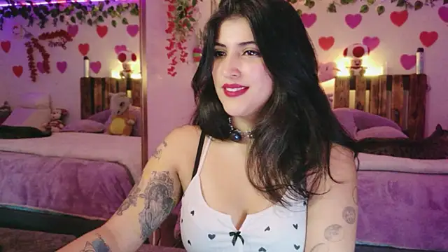 Snapshot of azahar__ziiz chatting on 07.19.26 azahar ziiz online show from 07.19.26