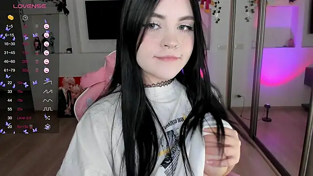 SelenaCute online show from 12.13.24