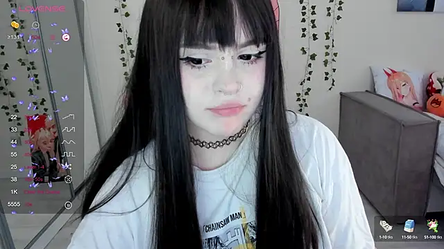 SelenaCute online show from 02.24.25