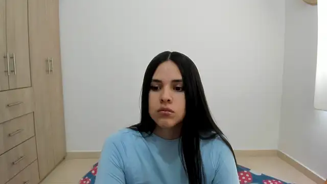 Snapshot of Hana_Zurah chatting on 10.06.25 Hana Zurah online show from 10.06.25