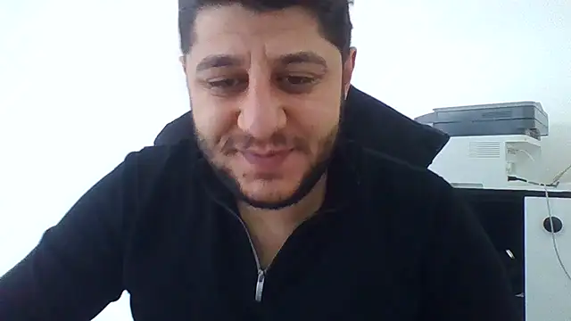 Snapshot of erkekkkadam chatting on 01.17.25 erkekkkadam online show from 01.17.25