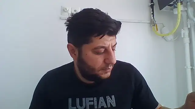 Snapshot of erkekkkadam chatting on 02.22.25 erkekkkadam online show from 02.22.25