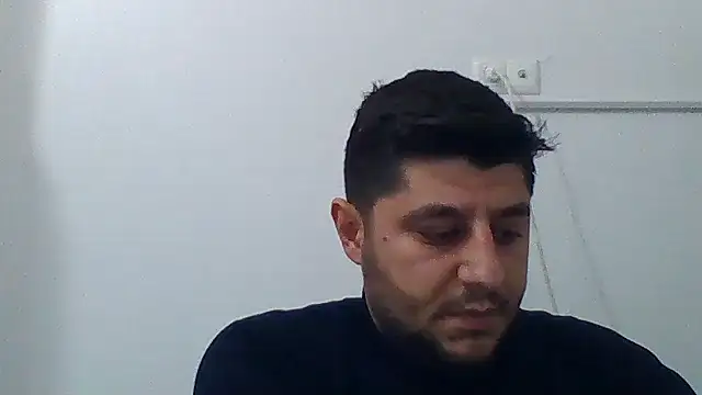 Snapshot of erkekkkadam chatting on 11.18.25 erkekkkadam online show from 11.18.25