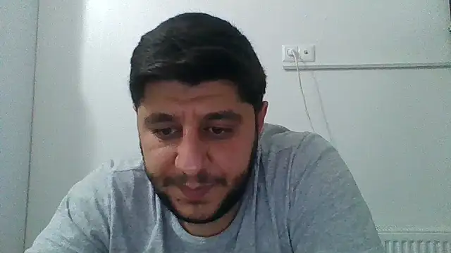 Snapshot of erkekkkadam chatting on 12.04.25 erkekkkadam online show from 12.04.25