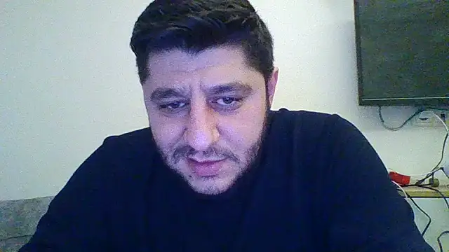 Snapshot of erkekkkadam chatting on 02.18.26 erkekkkadam online show from 02.18.26