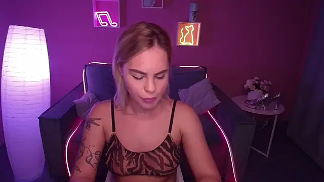 RikaRaily online show from 12.11.24