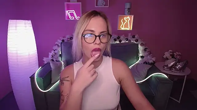 RikaRaily online show from 12.19.24