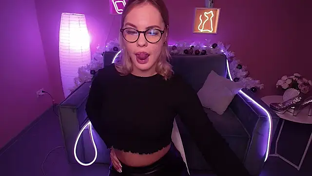 RikaRaily online show from 01.17.25