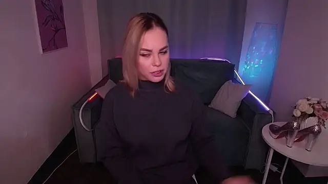 RikaRaily online show from 02.14.25