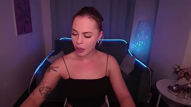 RikaRaily online show from 02.25.25