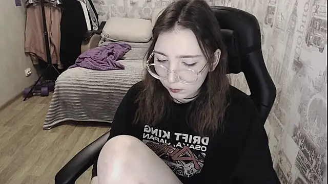 AmeliaKamishiro online show from 12.02.24