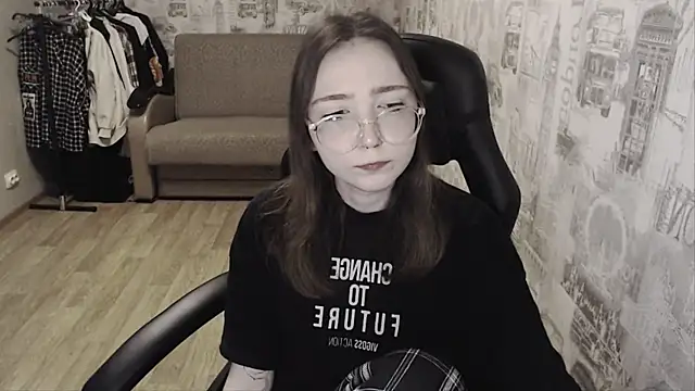 AmeliaKamishiro online show from 01.14.25