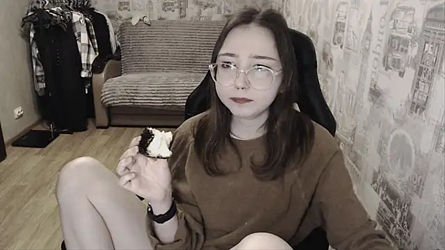 AmeliaKamishiro online show from 01.27.25