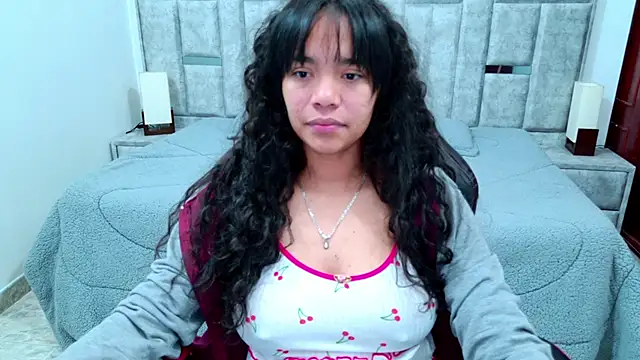 laureentt  online show from 02.26.26