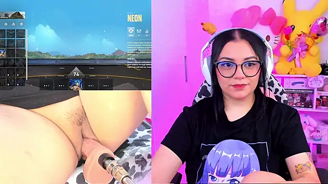 Snapshot of cinna_monroll chatting on 01.09.25 cinna monroll online show from 01.09.25