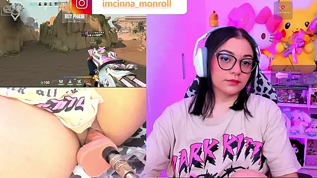 Snapshot of cinna_monroll chatting on 01.21.25 cinna monroll online show from 01.21.25