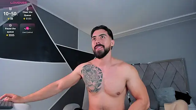 Snapshot of Markbrown chatting on 01.14.25 Markbrown online show from 01.14.25