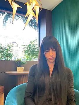 Miss Flexi fit online show from 12.22.25