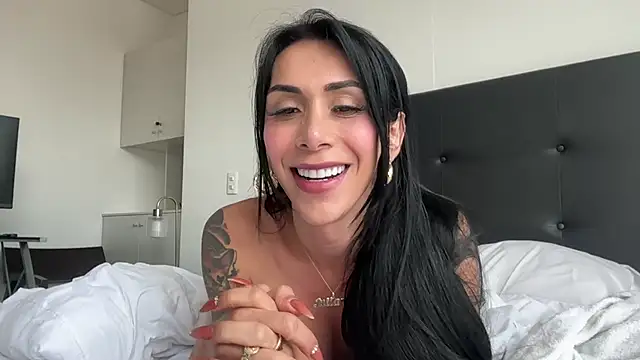 HOT LADY 777 online show from 11.12.25