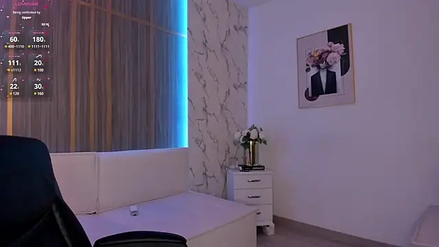 IsabellaAllen online show from 03.20.25