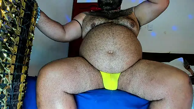 Snapshot of Latino_bigcock chatting on 05.28.26 Latino bigcock online show from 05.28.26