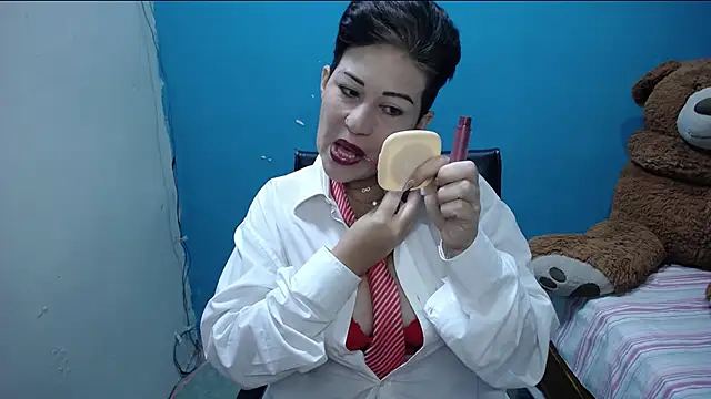 Sunny rayz  online show from 02.27.25