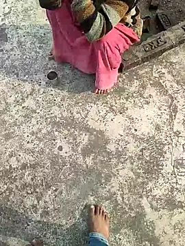 COUPLLE VILLAGE online show from 11.30.25