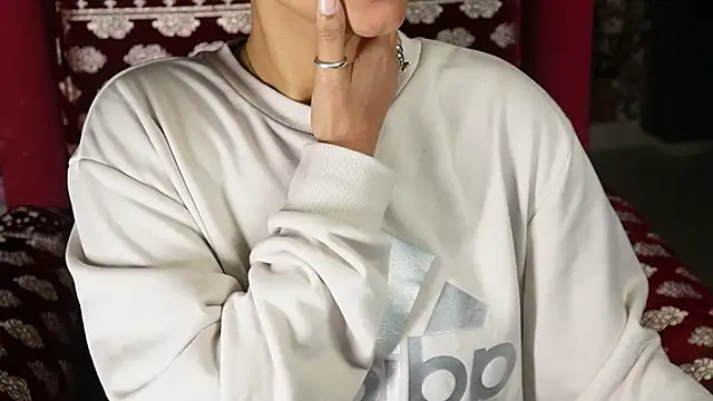 -AyeshaSinghania- online show from 02.13.25