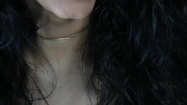 -AyeshaSinghania- online show from 02.18.25